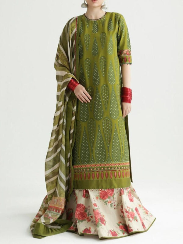 TEGA S660-EMBROIDERED 3PC LAWN WITH PRINTED MUNAR DUPATTA.