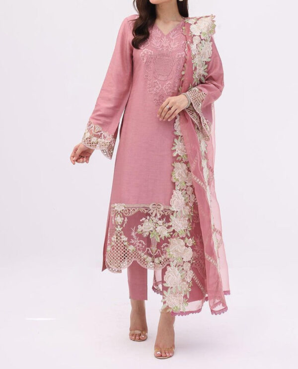 TEGA S657-EMBROIDERED 3PC LAWN WITH EMBROIDERED MUNAR DUPATTA