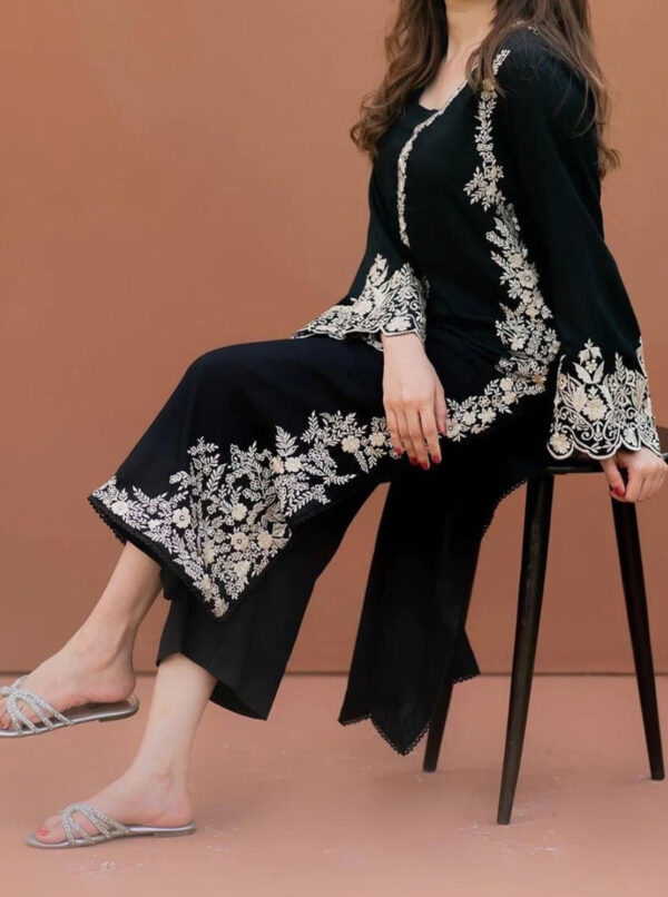 TEGA S691-EMBROIDERED 2 PC LAWN DRESS.